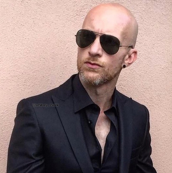 Model Display Ray-Ban Aviator Black  RB3025 58 / 62 - Picture 16 of 17